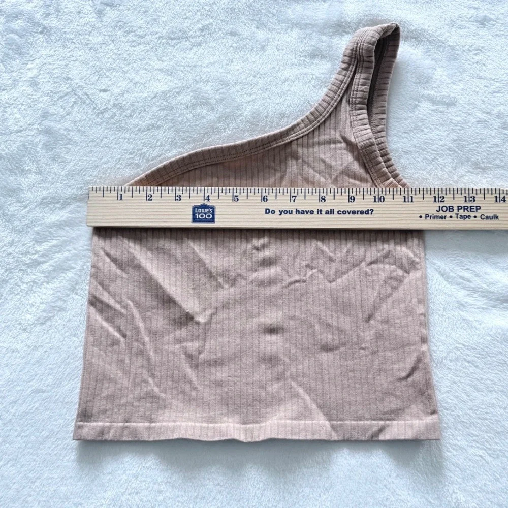 Dynamic One Shoulder Ribbed Tank Top Taupe Tan Asymmetrical Crop Top One Size - Picture 4 of 7